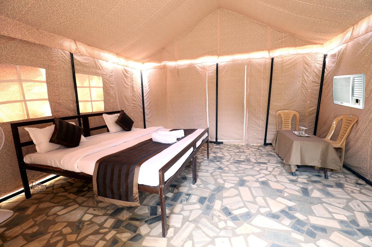 Nova Patgar Tents Hotel Bhudzs Kültér fotó